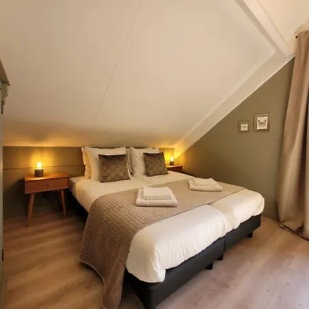 Retro Chic Wellness Met Hottub & Sauna *