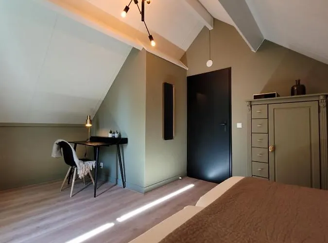 Tatil Evi Retro Chic Wellness Met Hottub & Sauna *