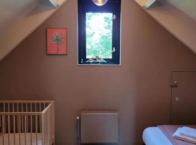 Holiday home Retro Chic Wellness Met Hottub & Sauna *