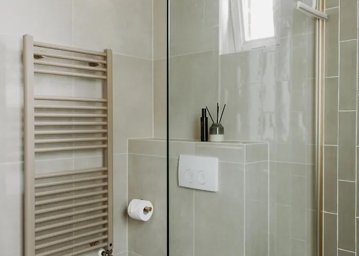 Retro Chic Wellness Met Hottub & Sauna Holiday home