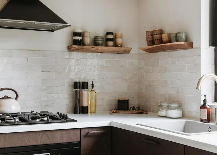 Holiday home Retro Chic Wellness Met Hottub & Sauna