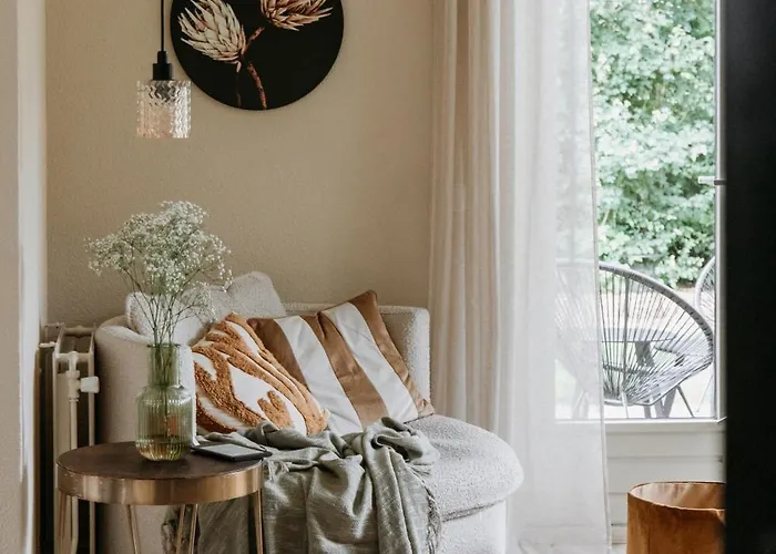 Holiday home Retro Chic Wellness Met Hottub & Sauna