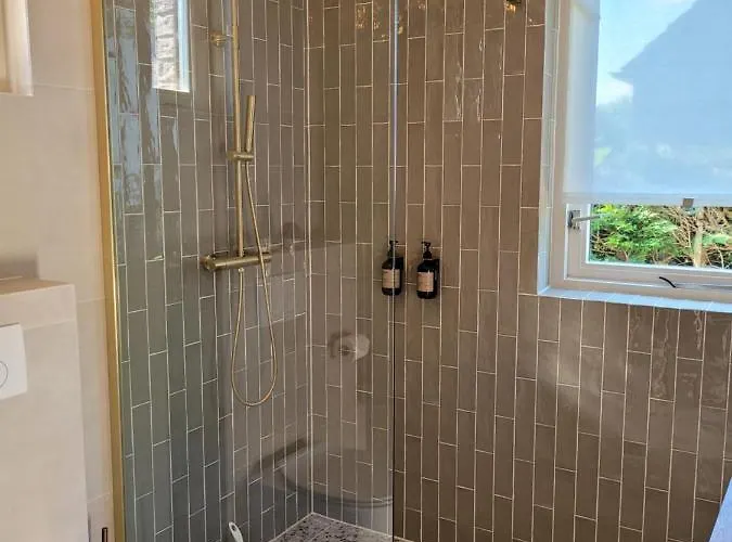 Retro Chic Wellness Met Hottub & Sauna Casa vacanze Ewijk