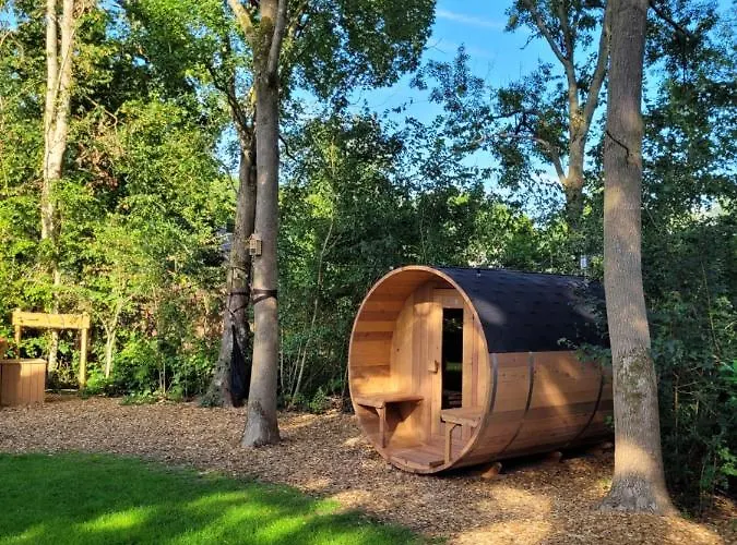 Casa vacanze Retro Chic Wellness Met Hottub & Sauna Ewijk