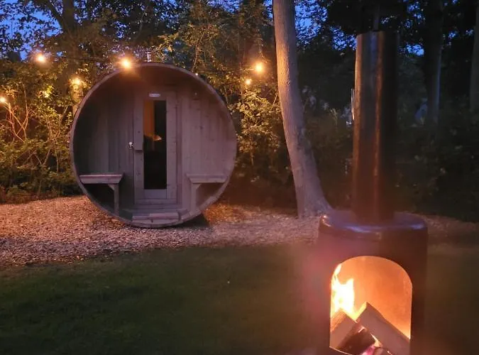 Casa vacanze Retro Chic Wellness Met Hottub & Sauna Ewijk